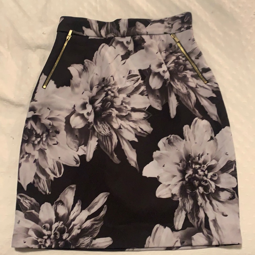 Floral H&M Pencil Skirt